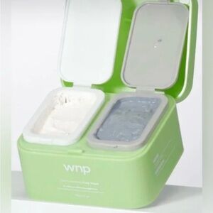 WNP Dual-Color Clay Mask - Green and Gray